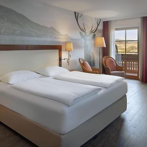 Fuschl Comfort Deluxe XL King Room Garden View